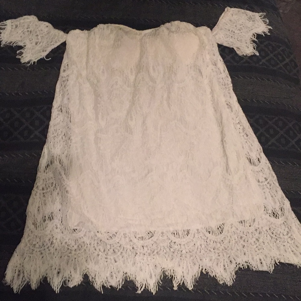 On the shoulder dress / shirt
